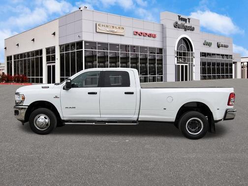 2024 RAM 3500 Big Horn Crew Cab 4x4 8' Box