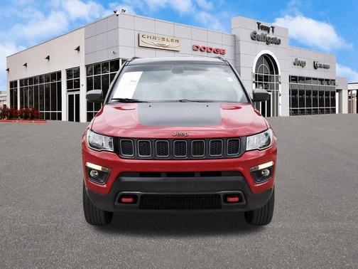 Redline Pearlcoat 2019 Jeep Compass Trailhawk