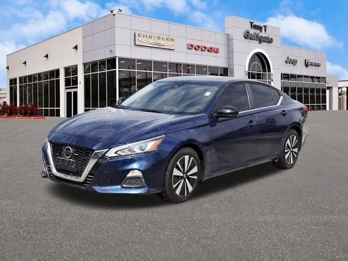 2021 Nissan Altima SR FWD