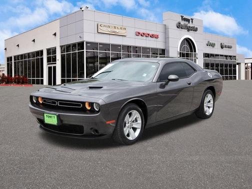 Granite Pearlcoat 2023 Dodge Challenger SXT