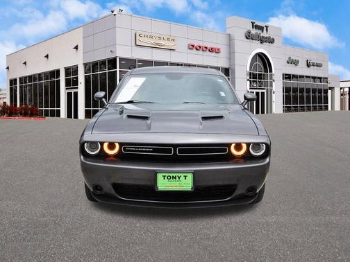 Granite Pearlcoat 2023 Dodge Challenger SXT
