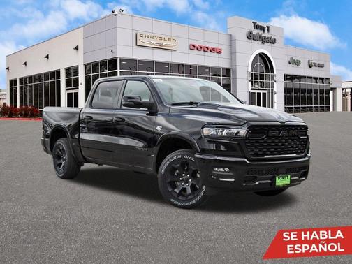 Diamond Black Crystal Pearlcoat 2026 RAM 1500 Big Horn/Lone Star