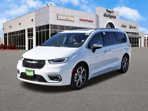 2026 Chrysler Pacifica L