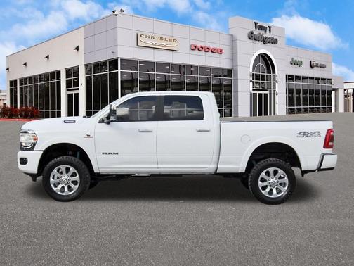 2021 RAM 2500 Laramie Crew Cab 4x4 6'4' Box