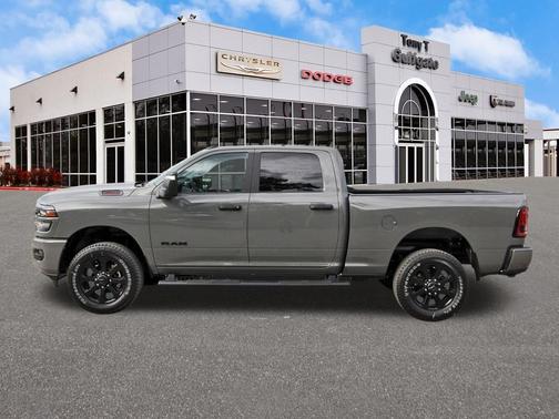 2026 RAM 2500 Lone Star Crew Cab 4x4 6'4' Box