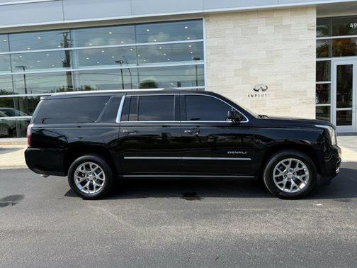 2017 GMC Yukon XL Denali