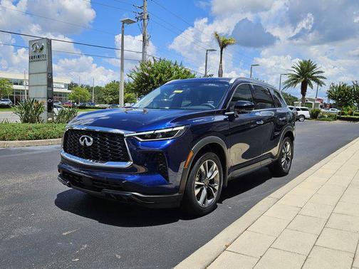 2025 INFINITI QX60 Luxe