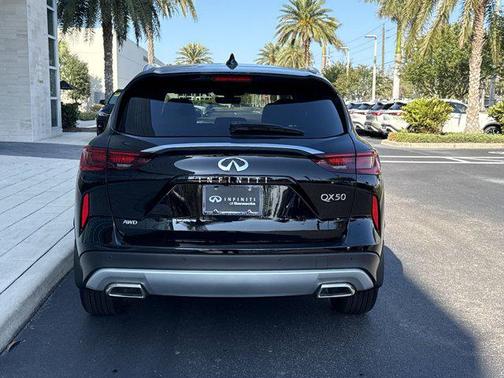 2025 INFINITI QX50 Luxe AWD