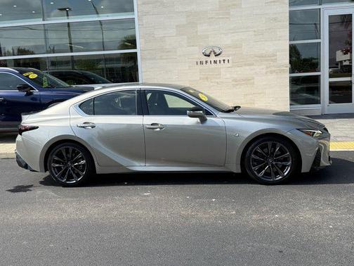 2022 Lexus IS 350 Base