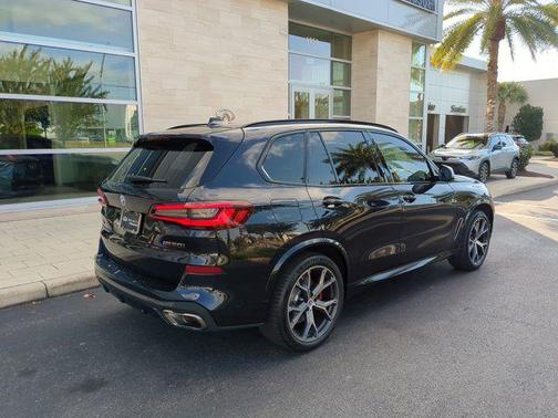 2023 BMW X5 M50i
