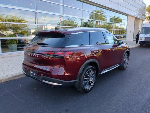 2026 INFINITI QX60 Luxe