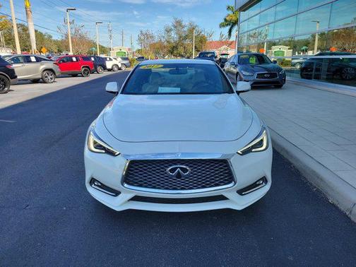 2017 INFINITI Q60 3.0T Premium