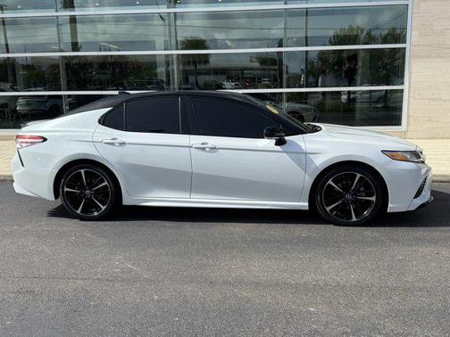2020 Toyota Camry XSE