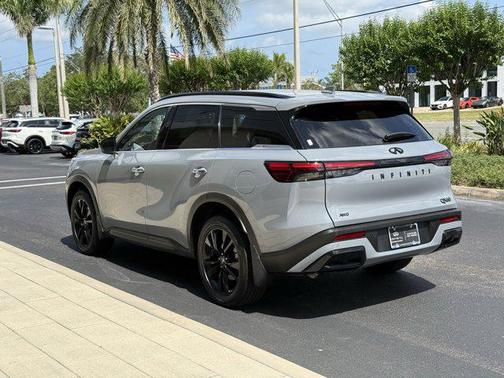 2025 INFINITI QX60 Luxe