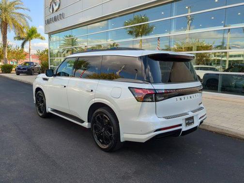 2026 INFINITI QX80 SPORT