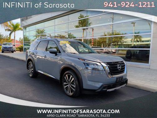 2024 Nissan Pathfinder Platinum 4WD