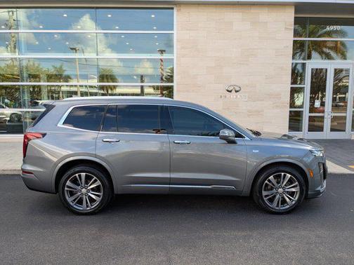 2020 Cadillac XT6 Premium Luxury FWD