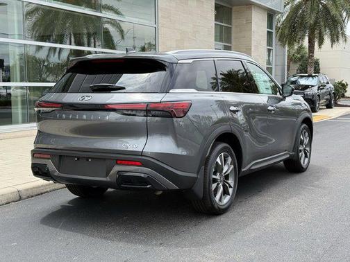 2025 INFINITI QX60 Luxe