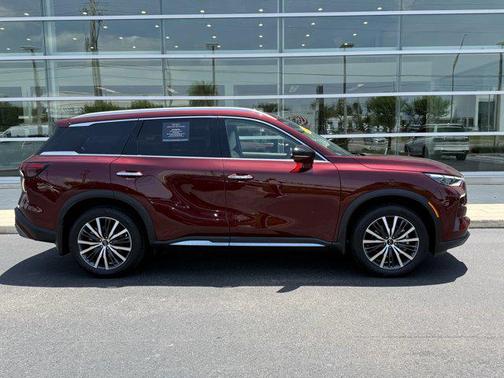 2023 INFINITI QX60 SENSORY
