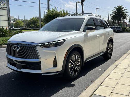 2026 INFINITI QX60 Luxe