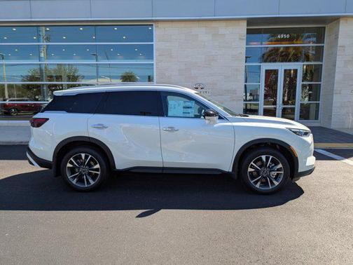 2025 INFINITI QX60 Luxe