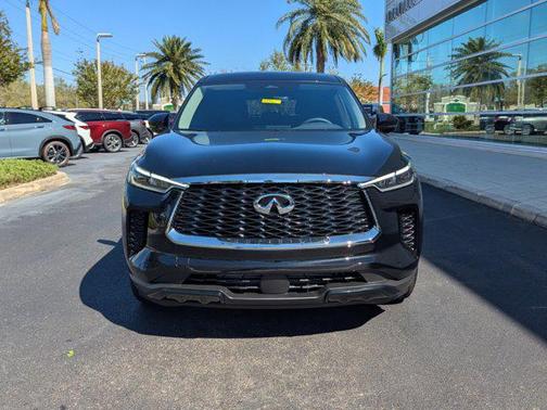 2025 INFINITI QX60 Pure
