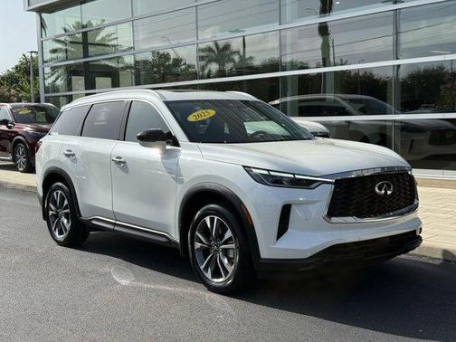 2025 INFINITI QX60 Luxe