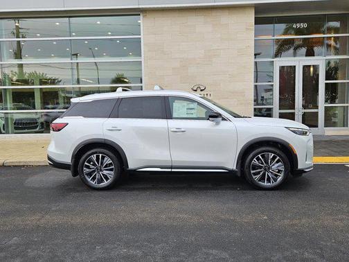 2026 INFINITI QX60 Luxe
