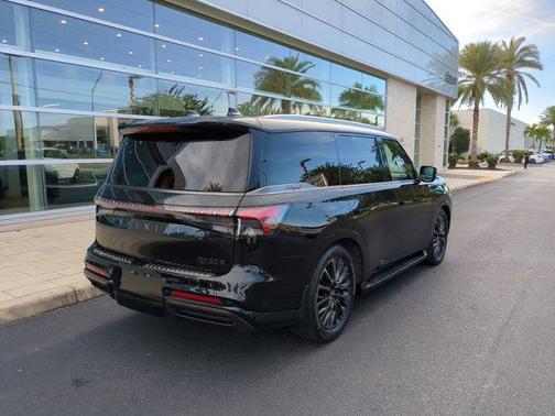 2025 INFINITI QX80 AUTOGRAPH AWD