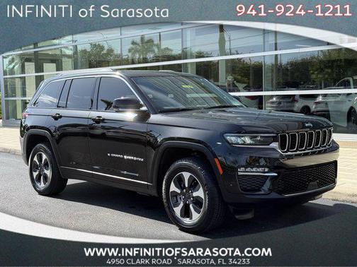 2022 Jeep Grand Cherokee 4xe Base