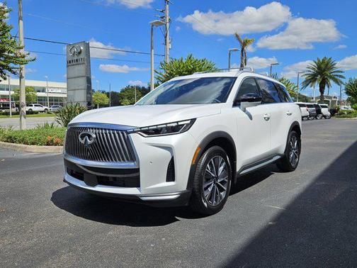 2026 INFINITI QX60 Luxe