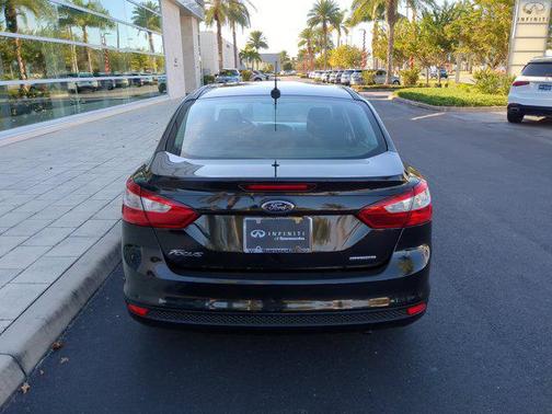 2012 Ford Focus S