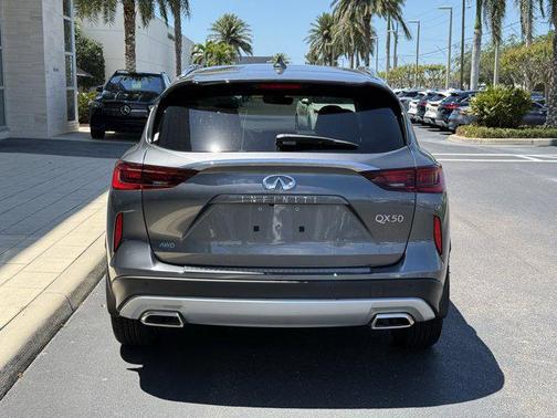 2025 INFINITI QX50 Luxe AWD