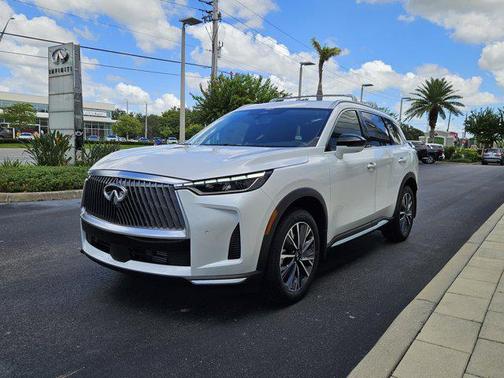 2026 INFINITI QX60 Luxe