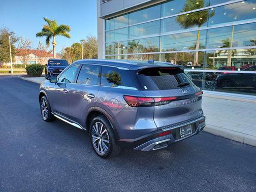 2023 INFINITI QX60 SENSORY