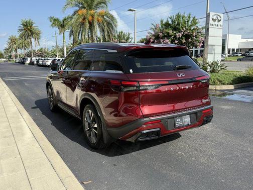 2025 INFINITI QX60 Luxe