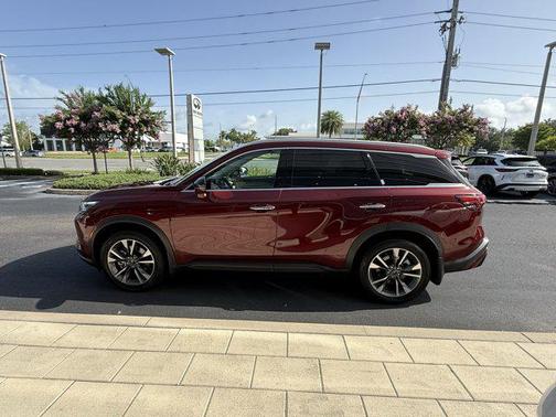 2025 INFINITI QX60 Luxe