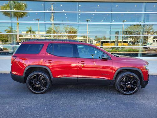 2022 GMC Acadia FWD SLT