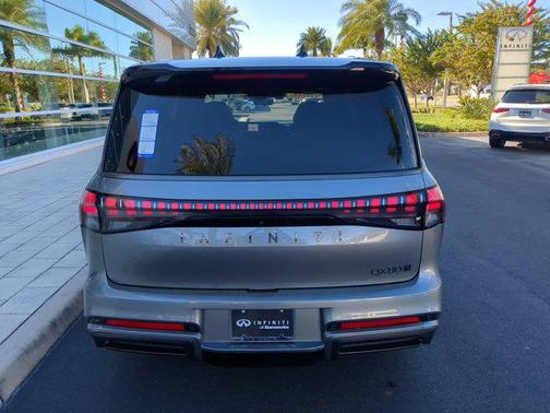 2026 INFINITI QX80 AUTOGRAPH AWD