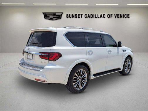 2021 INFINITI QX80 SENSORY AWD
