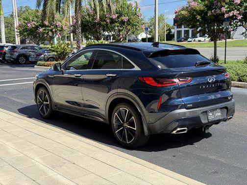 2023 INFINITI QX55 LUXE