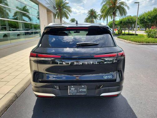 Mineral Black 2026 INFINITI QX60 LUXE FWD