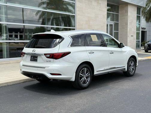 2020 INFINITI QX60 Luxe