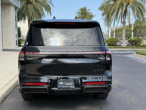 2025 INFINITI QX80 AUTOGRAPH AWD
