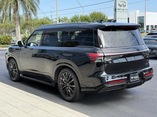 2025 INFINITI QX80 AUTOGRAPH AWD