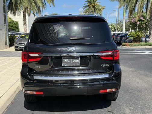 2024 INFINITI QX80 PREMIUM SELECT AWD