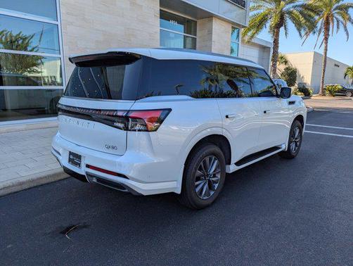 2026 INFINITI QX80 PURE
