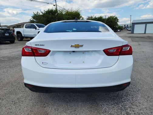 2023 Chevrolet Malibu 1LS