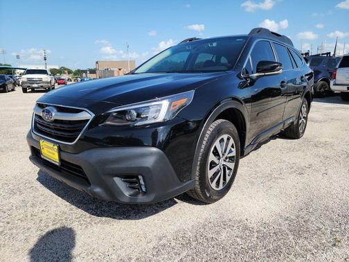2022 Subaru Outback Premium