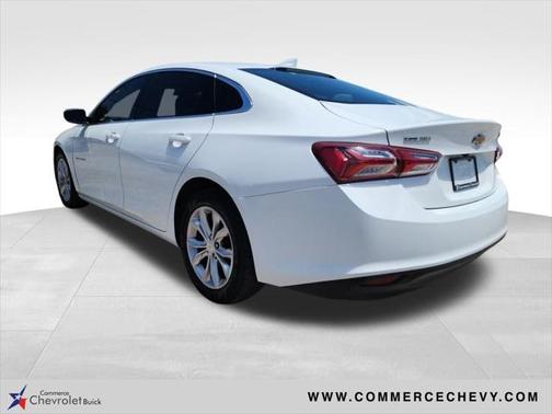 2022 Chevrolet Malibu FWD LT